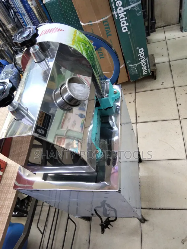 Brand New Electric Sugarcane Juice Machine - 1