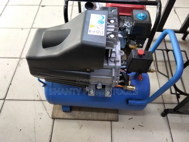 Freevel Air Compressor 25 Litres - 1