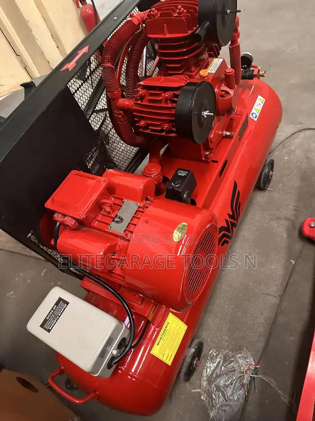 High Quality 12.5bar Single Phase 200L Air Compressor - 1