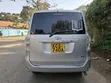 Toyota Voxy 2011 Silver - 5