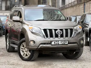 Toyota Land Cruiser Prado VXL 2014 Grey