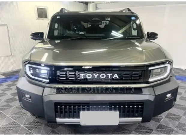 New Toyota FJ Cruiser 2025 Gray - 1