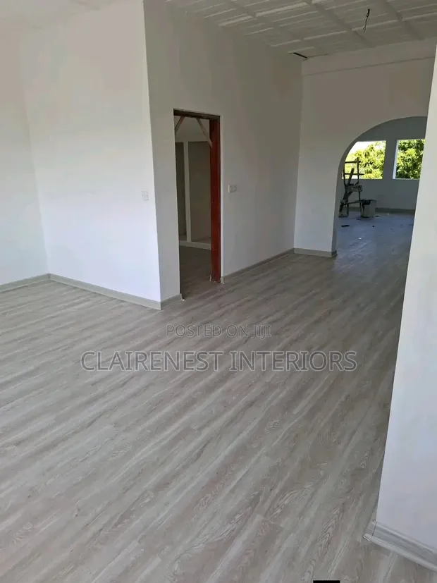 SPC Flooring - Mkeka wa Ubao Design - 1