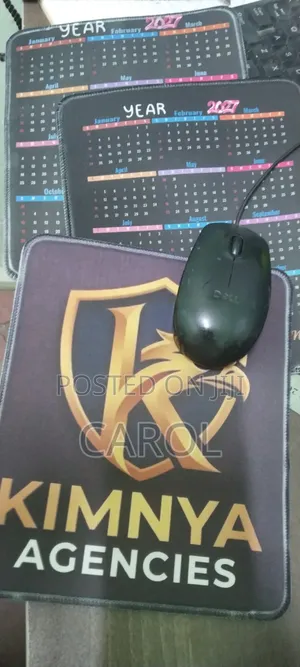 Huduma za Kubandika Nembo kwenye Mouse Pads