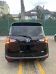 Toyota Sienta 1.5 Hybrid FWD (6-seater) 2019 Black - 3