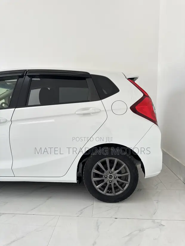 Honda Fit EX-L 2019 White - 1