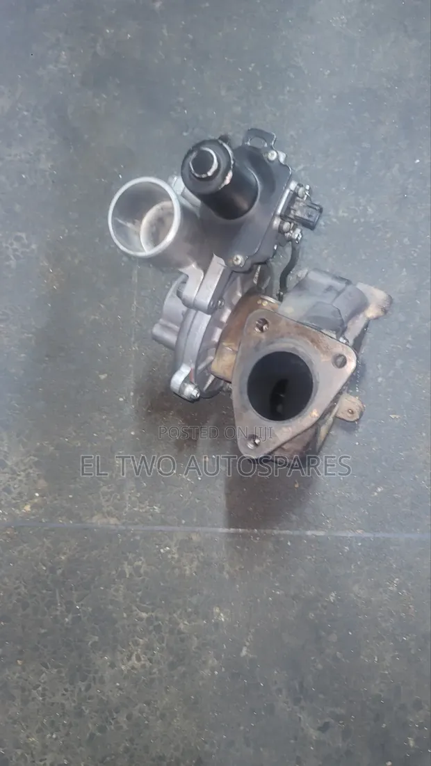 Used Toyota Hilux/Prado 1KD Turbocharger - 1