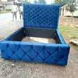 Kitanda cha Royal Blue Chester chenye Mfumo wa Diamond-Tufted 5x6 - 2