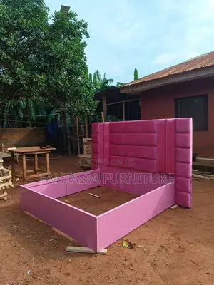 Kitanda cha Chester cha Pink 6x6 chenye Paneli - Usafirishaji Bure