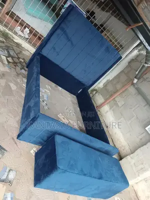 5x6 Navy Blue Chester Bed Frame yenye Panel na Benchi ya Hifadhi
