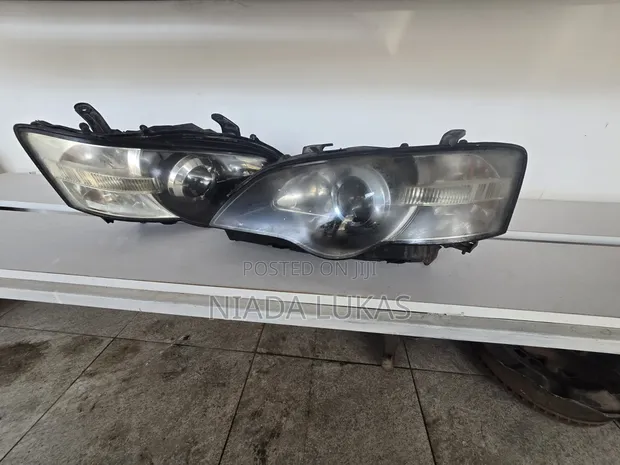 Subaru Legacy Xenon Headlights - 1