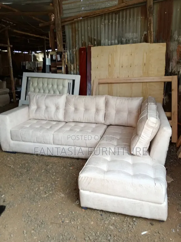Cream 5-Seater Corner Sofa - 1