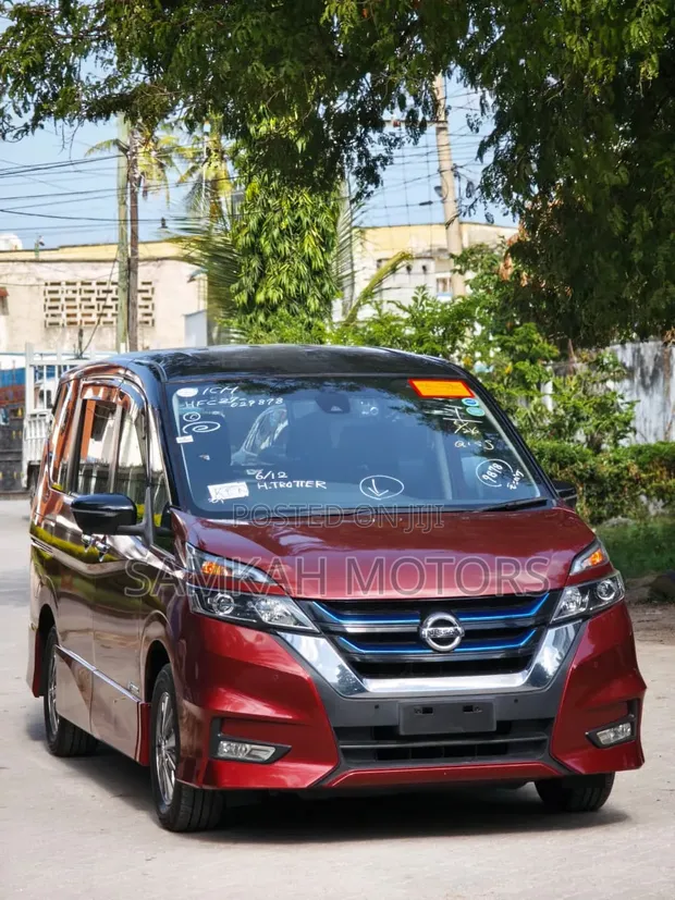 Nissan Serena 2020 Maroon - 1