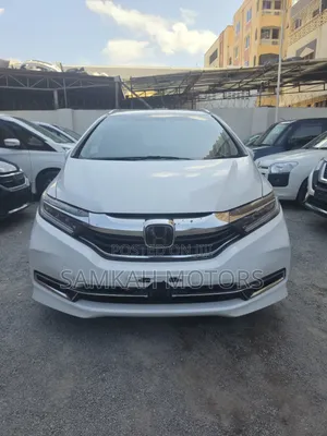 Honda Fit Shuttle 2020 Nyeupe