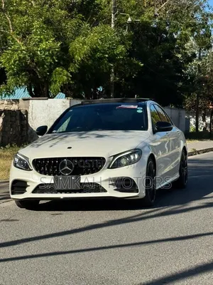 Mercedes-Benz C200 2020 Nyeupe