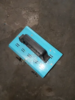 High Voltage Battery Charger / Jump Starter
