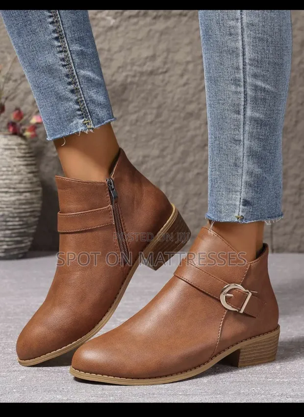 Classic Ladies' Boots - Sizes 37-43 - 1