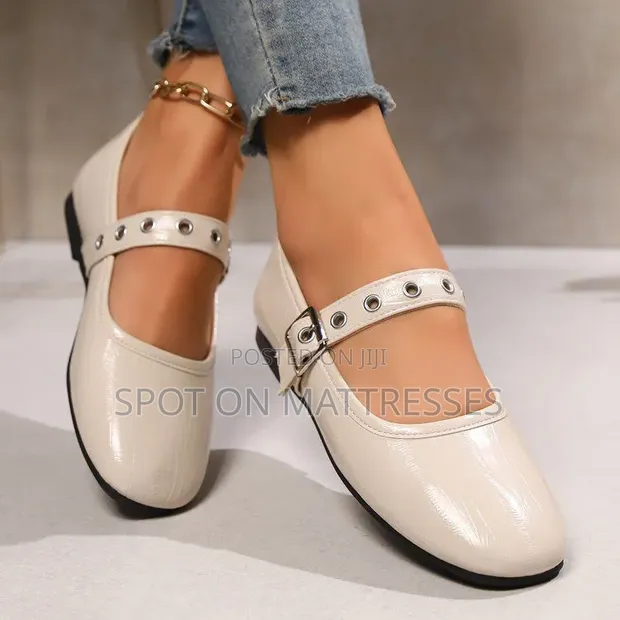 Mary Jane Buckle Flat Shoes - Beige - 1
