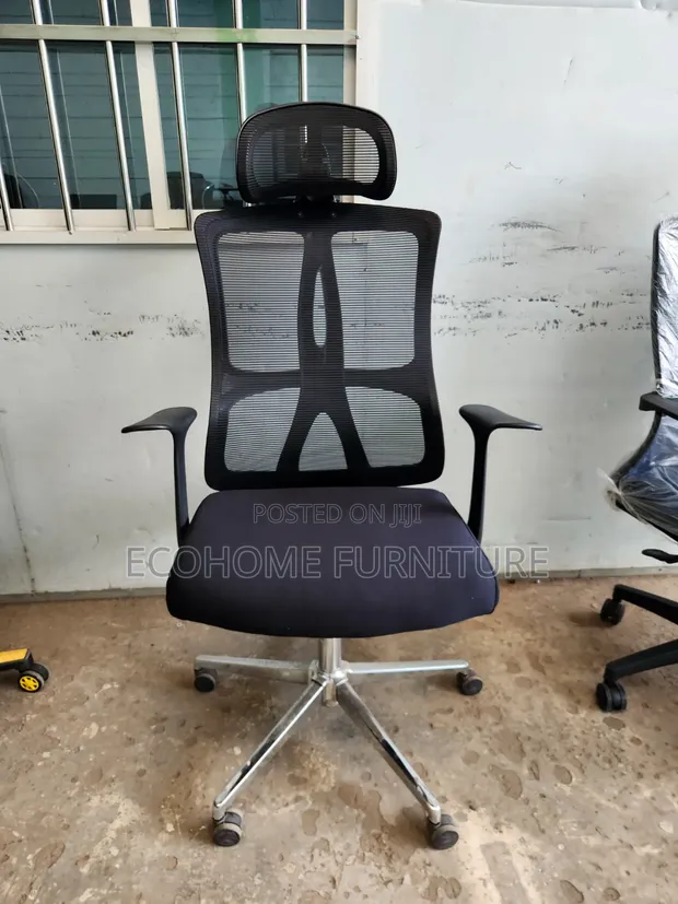 High Back Mesh Ergonomic Swivel Office Chair - 1