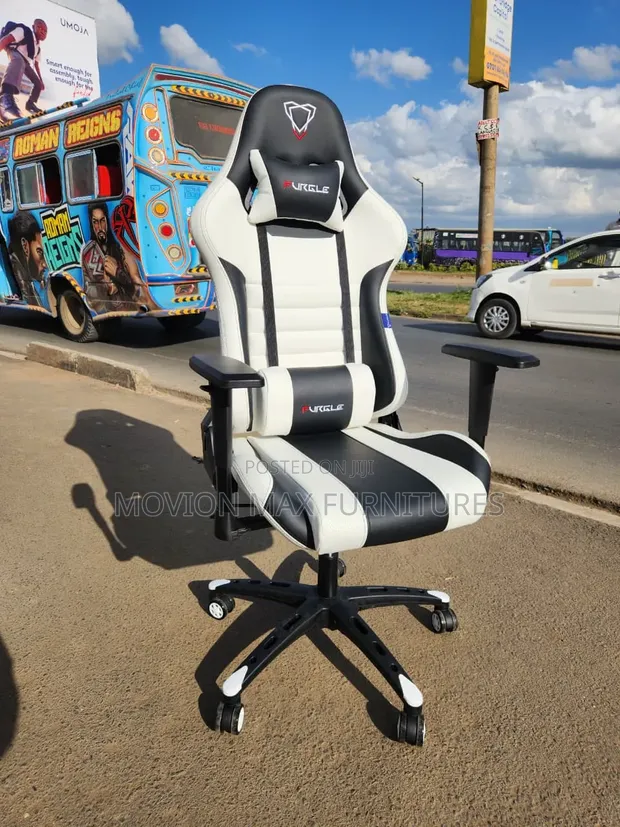 Brand New Boss Office Products Gaming Chair - 1