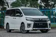 Toyota Voxy 2016 Pearl - 3