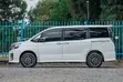 Toyota Voxy 2016 Pearl - 5