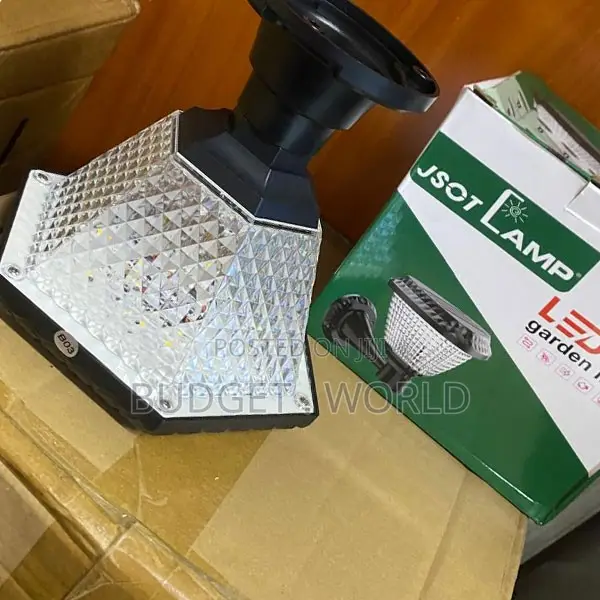 Solar Garden Entrance Post Lantern - 1