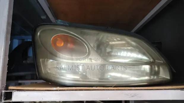 Subaru Legacy BH5 Xenon Headlight - 1