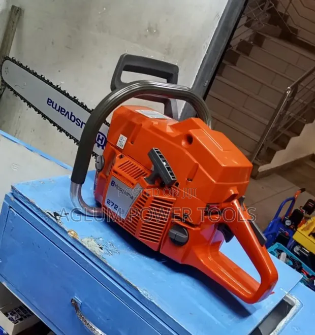 Husqvarna 272XP Chainsaw - 1