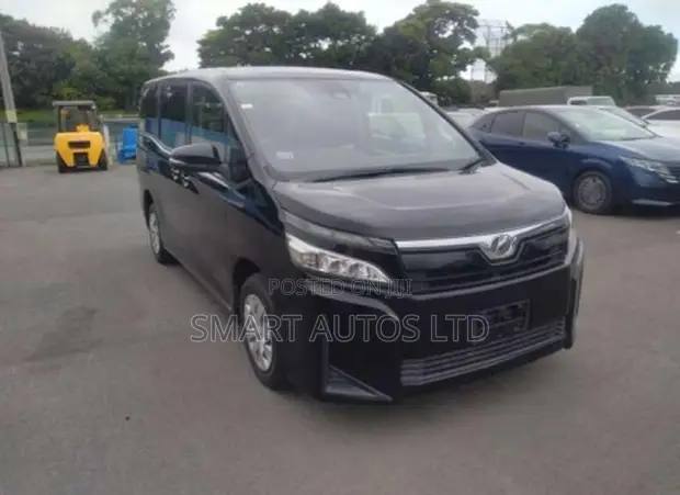 Toyota Voxy 2019 Black - 1