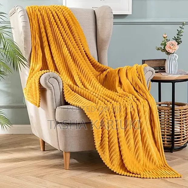 Cozy Fuzzy Throw Blanket - Lightweight & Warm - 1