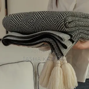 Beautiful Bohemian Knitted Throw - Brand New