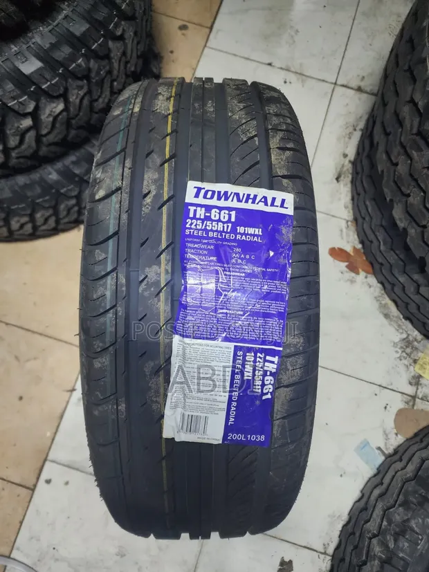 225/55R17 Townhall Tires - 1