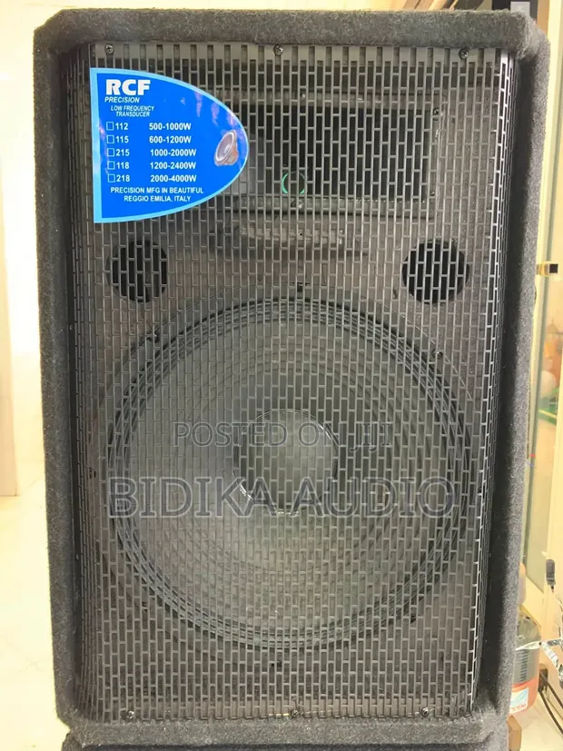 RCF 15-Inch Passive Loudspeaker Cabinet (Model 115) - 1