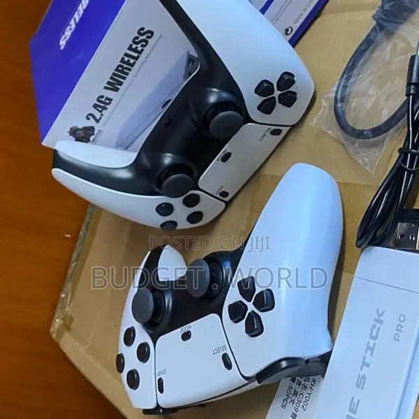 M15 Retro TV Game Stick 64GB Wireless Edition - 1