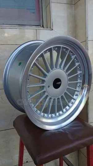 17-inch Semi-Offset Rims (100/114 PCD)