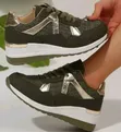 Ladies' Sport Sneakers - Burgundy - 4
