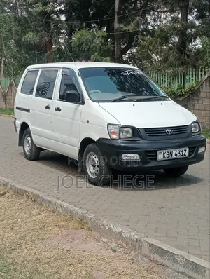 Toyota TownAce 2004 - Nyeupe