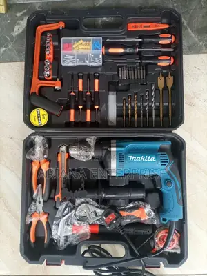 Makita 710W Impact Drill