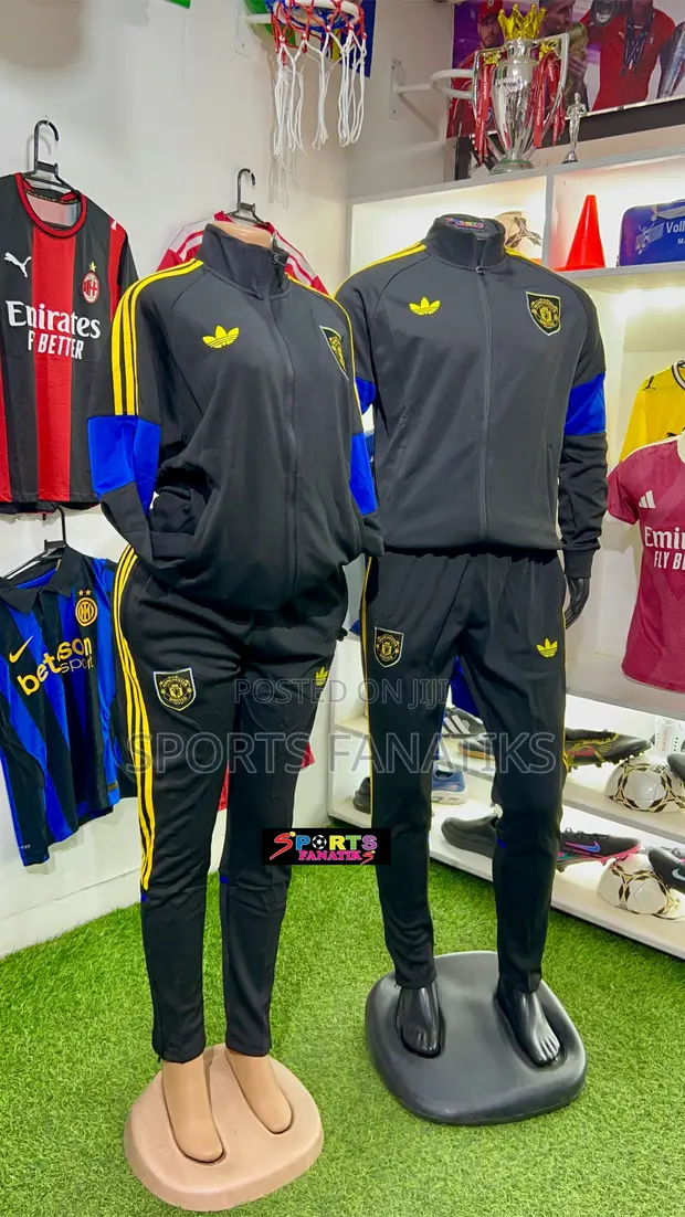 Unisex Manchester United Tracksuits - 1