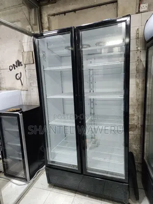 Black 1000L 2-Door Display Chiller
