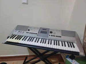 Yamaha PSR-E413 Electronic Keyboard