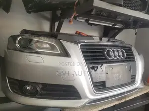 Audi A3 2010-2012 Xenon Nosecut