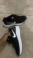 Nike Air Zoom Sneakers - 3