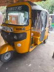 Bajaj RE 2019 Yellow - 4