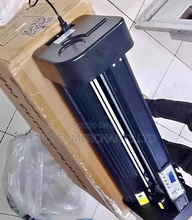 Brand New Cutting Plotter Vinyl Machine - 1