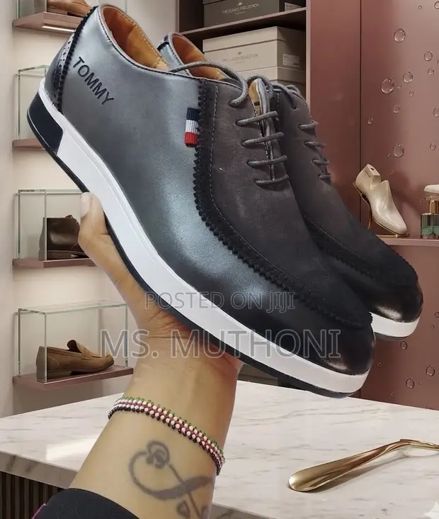 Stylish Grey & Black Tommy Wingtip Casual Sneakers (Sizes 40-45) - 1