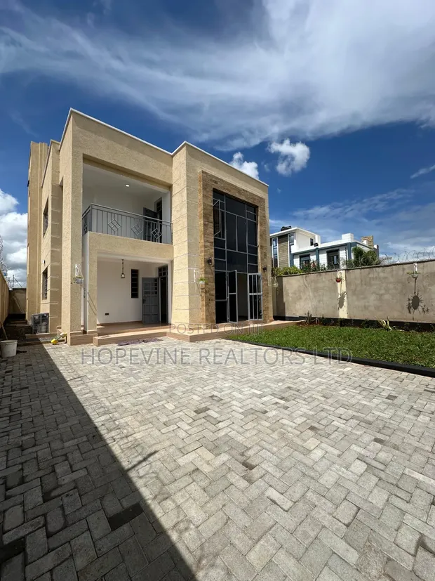 4 Bedroom House for Sale in Juja, Kalimoni - 1