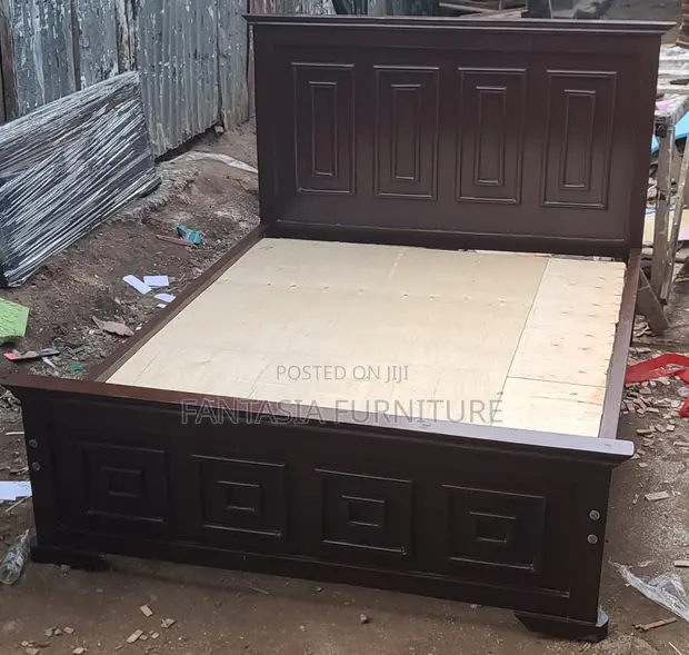 ARK Kitanda cha Mbao Imara 5x6 Rangi ya Kahawia - 1