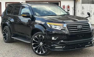 Toyota Land Cruiser Prado TXL 2022 Black